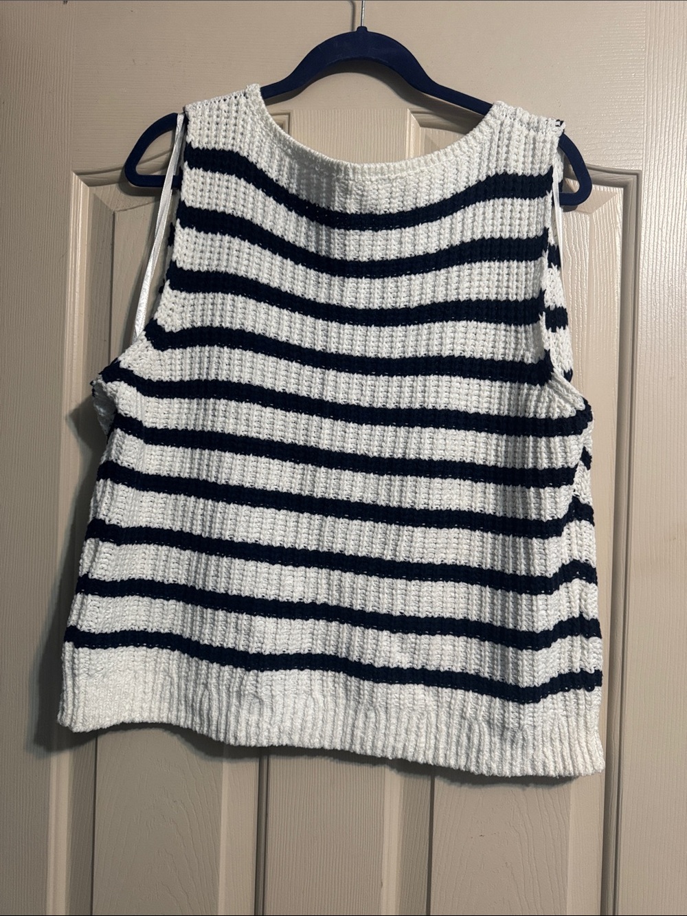 Abercrombie & Fitch Navy and White Striped Knit Tank